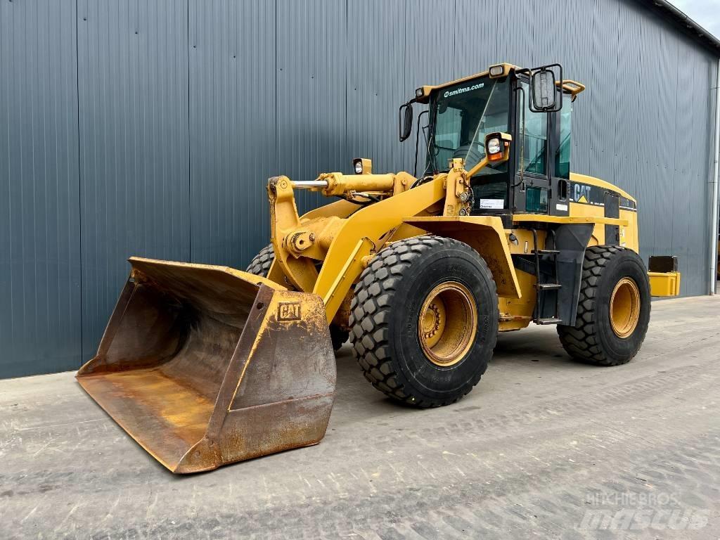 CAT 938G Фронтальные погрузчики