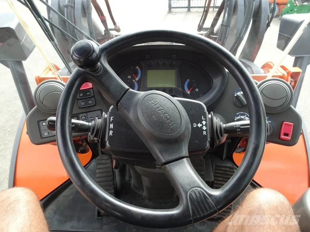 Hitachi ZW150 Фронтальные погрузчики