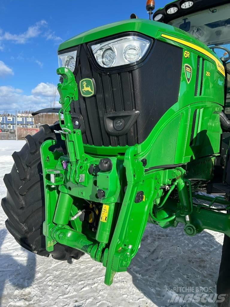 John Deere 6R 250 Трактора