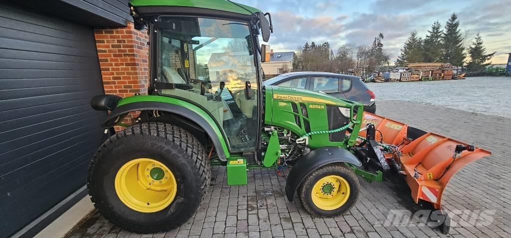 John Deere 4052 R Трактора