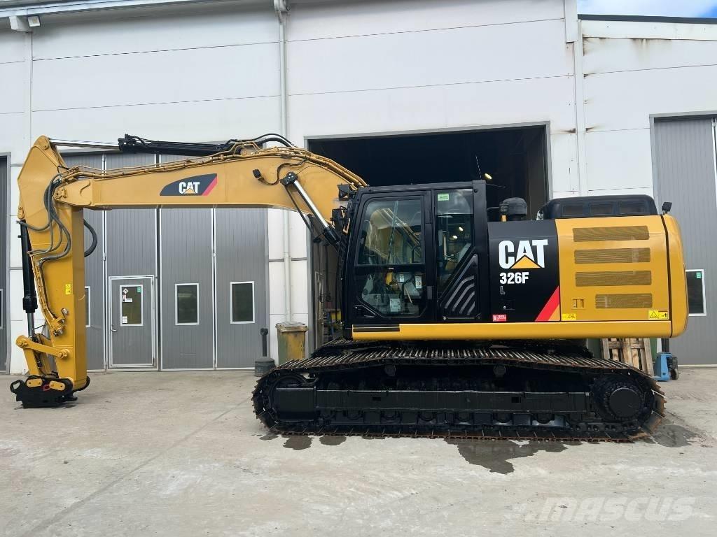 CAT 326 F L Гусеничные экскаваторы