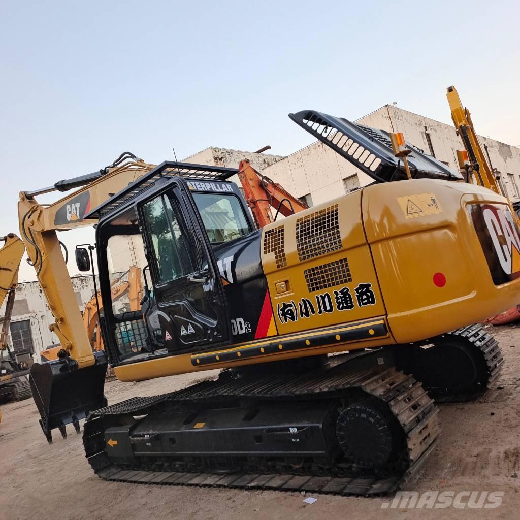 CAT 320 D2 Гусеничные экскаваторы