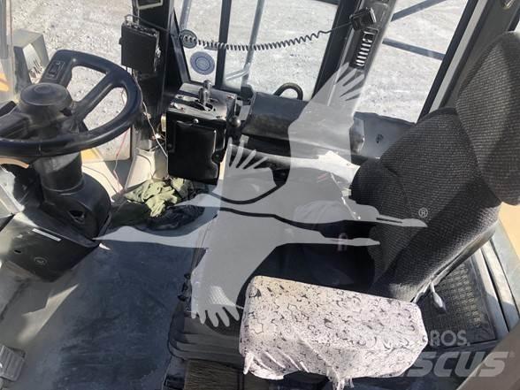 CAT 980G Фронтальные погрузчики