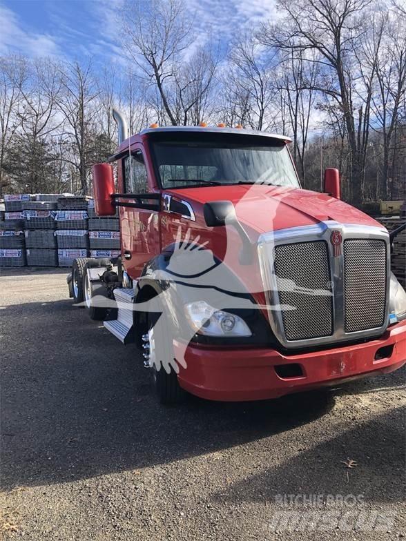 Kenworth T680 Седельные тягачи