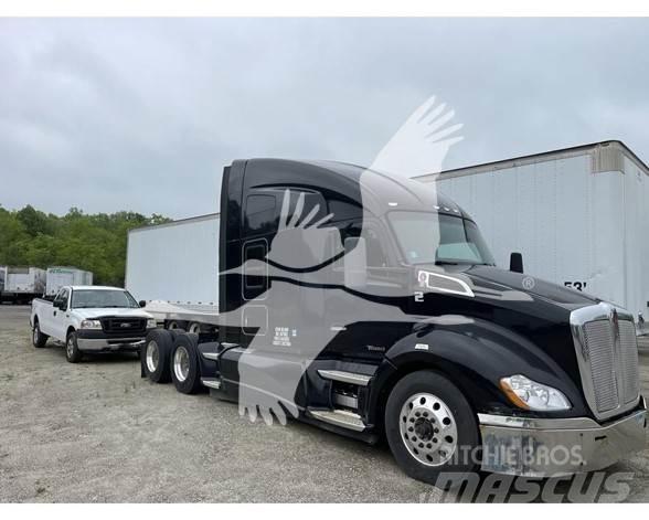 Kenworth T680 Седельные тягачи