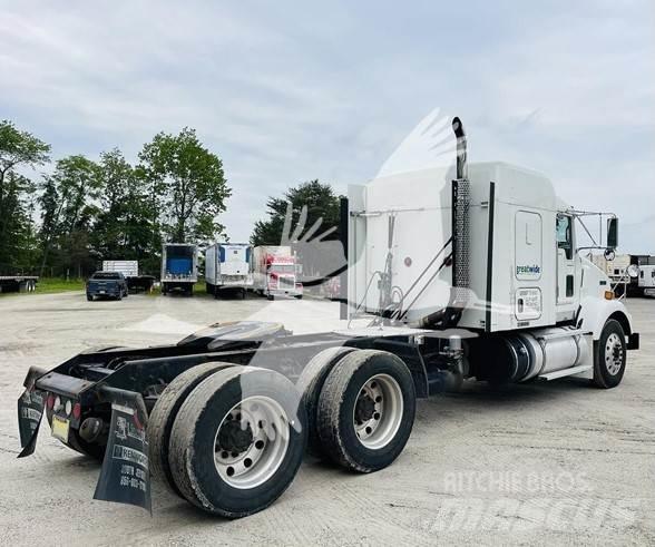 Kenworth T800 Седельные тягачи