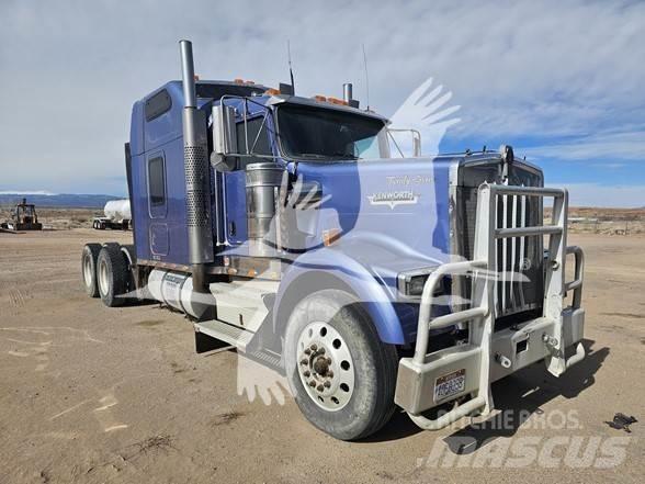 Kenworth W900 Седельные тягачи