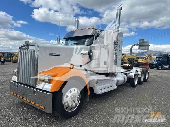 Kenworth W900 Седельные тягачи