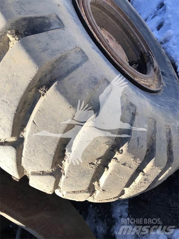 Komatsu WA420 Фронтальные погрузчики