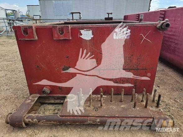  MUD TANK Строительная техника - Другие