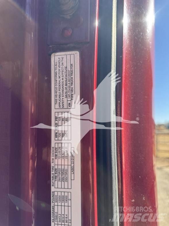 Peterbilt 367 Седельные тягачи