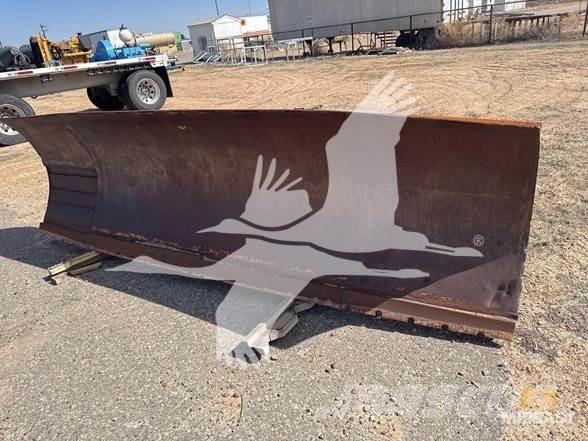  SNOW PLOW Строительная техника - Другие