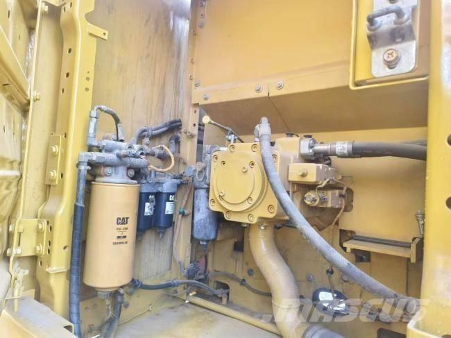 CAT 320 GC Гусеничные экскаваторы