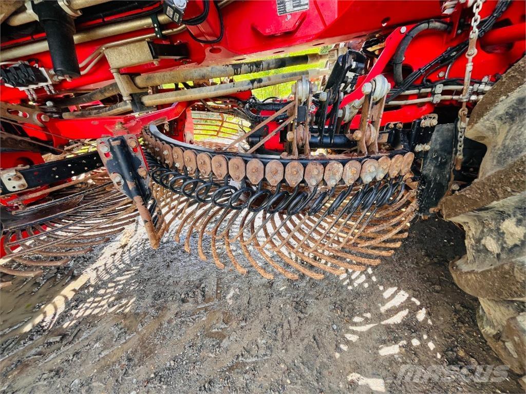 Holmer T4-30 Свеклоуборочные комбайны