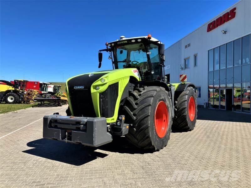CLAAS XERION 5000 Трактора