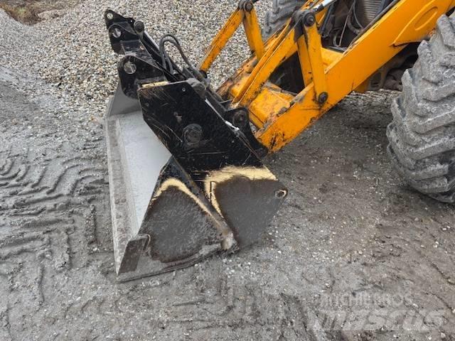 JCB 4 CX Экскаваторы-погрузчики