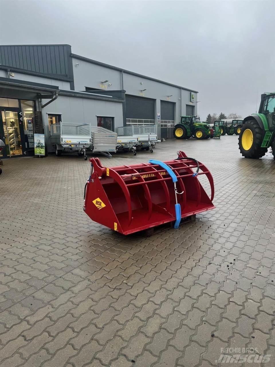 Strautmann GS 2000 Оборудование для разгрузки силоса