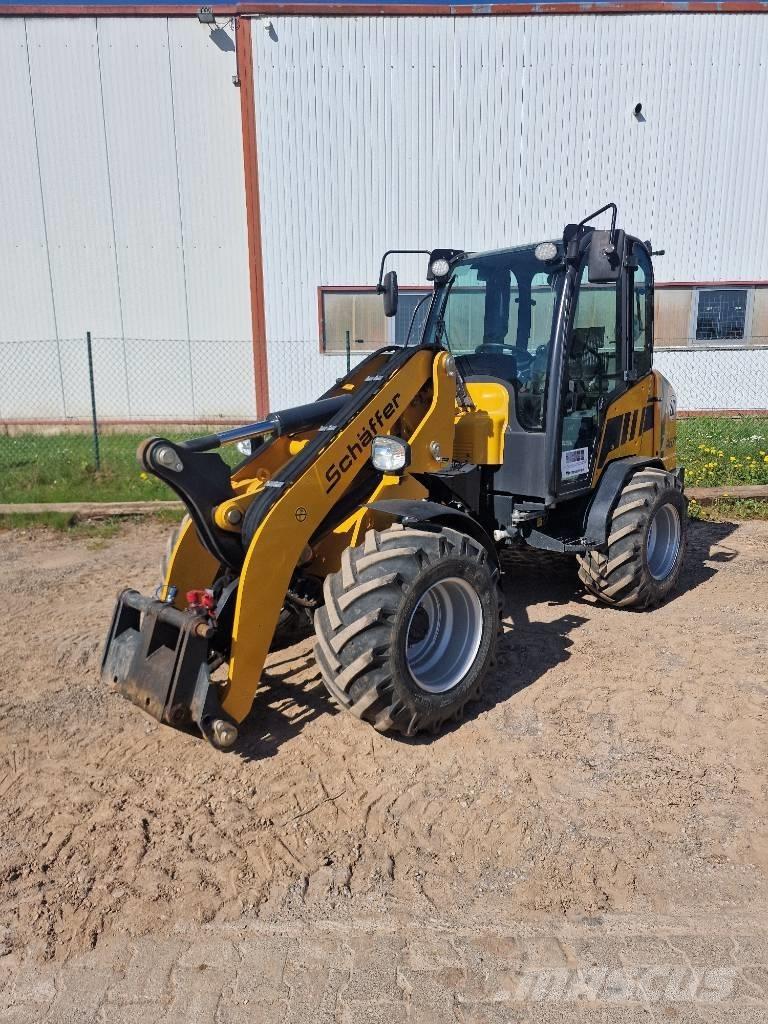 Schäffer 4670Z Фронтальные погрузчики