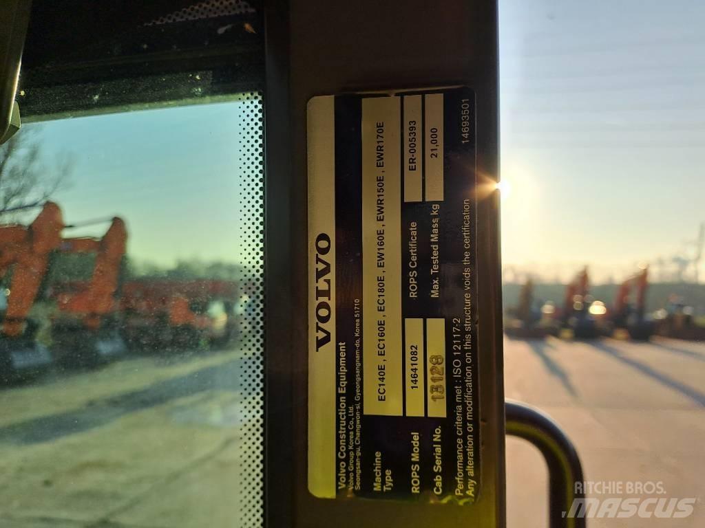 Volvo EW160E Колёсные экскаваторы
