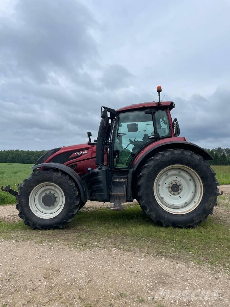 Valtra T 234 V Трактора