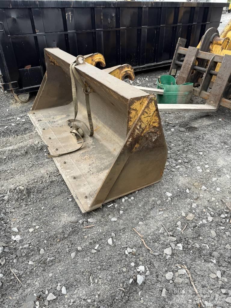 CAT 450 F Экскаваторы-погрузчики