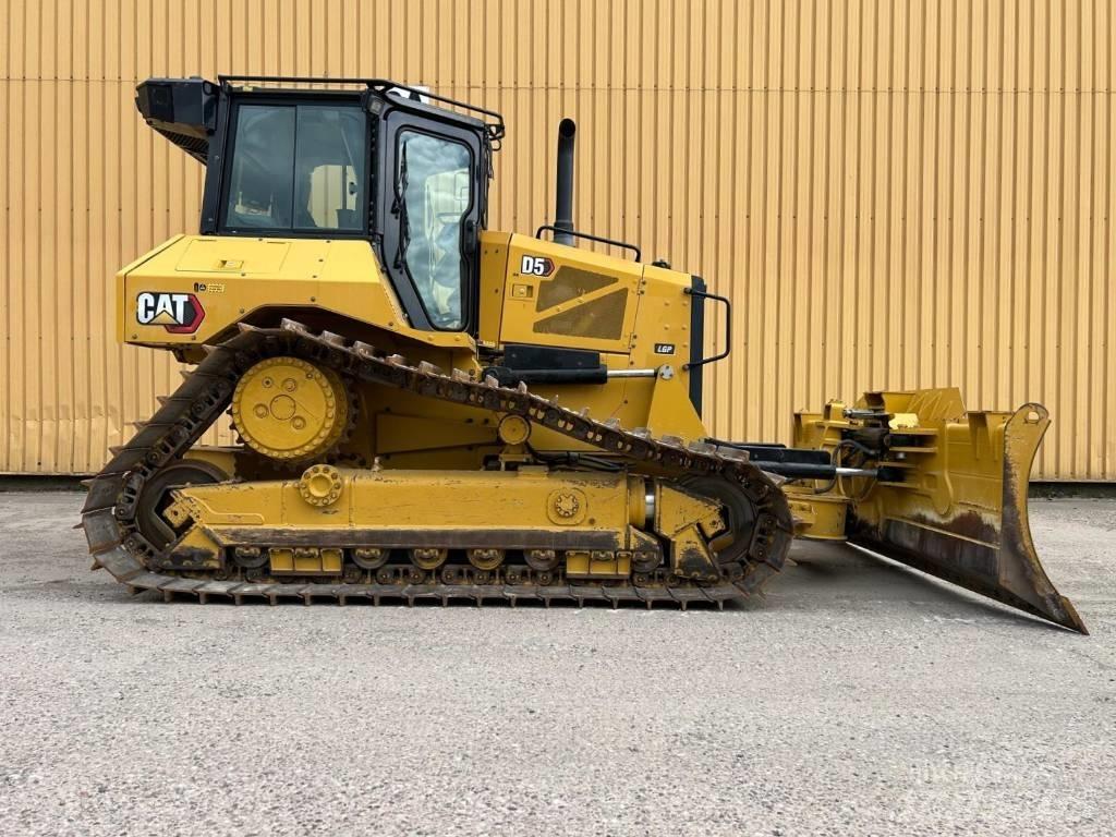 CAT D 5 LGP Гусеничные бульдозеры