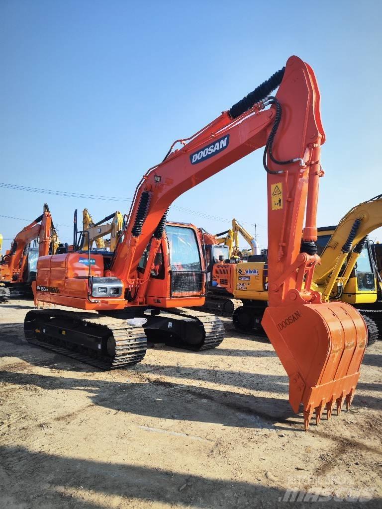 Doosan dx150 Гусеничные экскаваторы