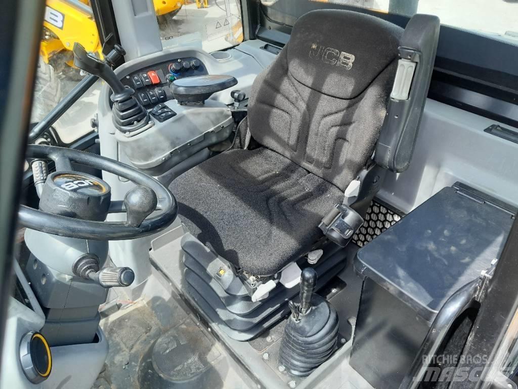 JCB TM 320 Сельскохозяйственные телескопические погрузчики