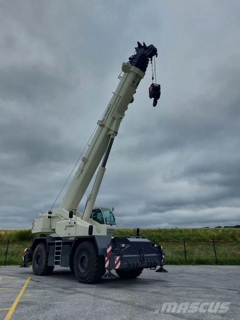 Terex RT100 Автокраны вездеходы