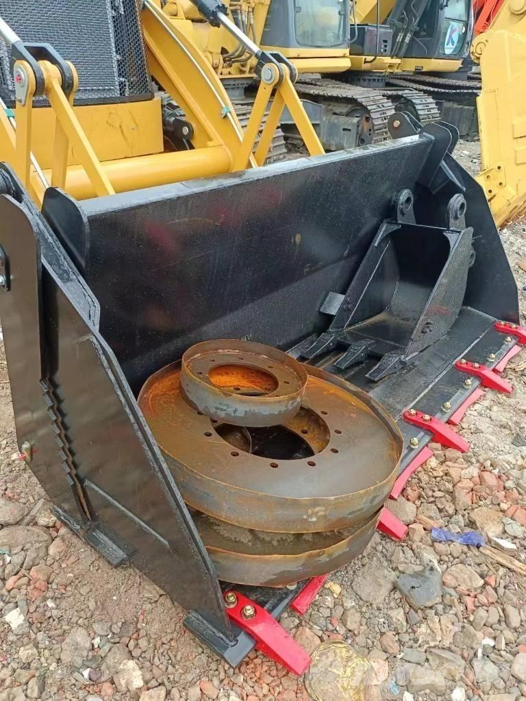 CAT 420 F Экскаваторы-погрузчики