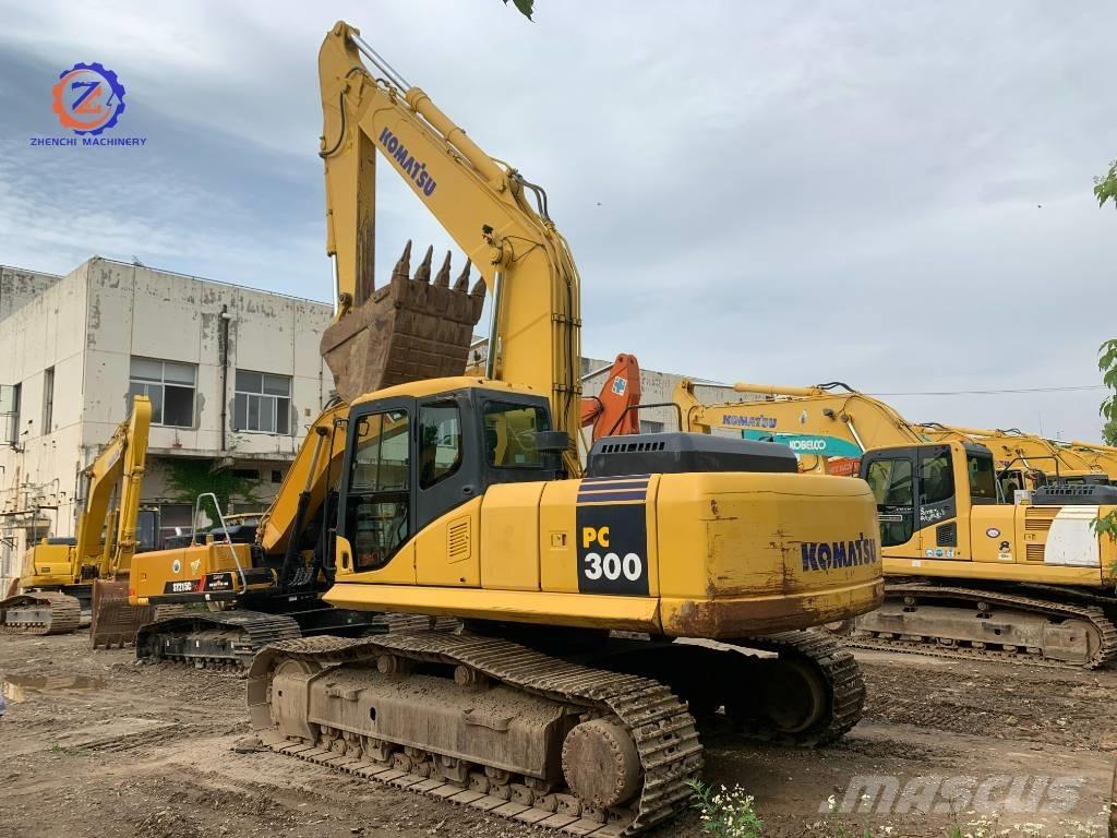 Komatsu PC 300 Гусеничные экскаваторы