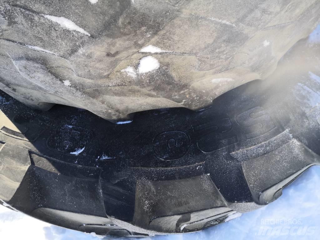 Pirelli 420/85R28 Шины и колёса