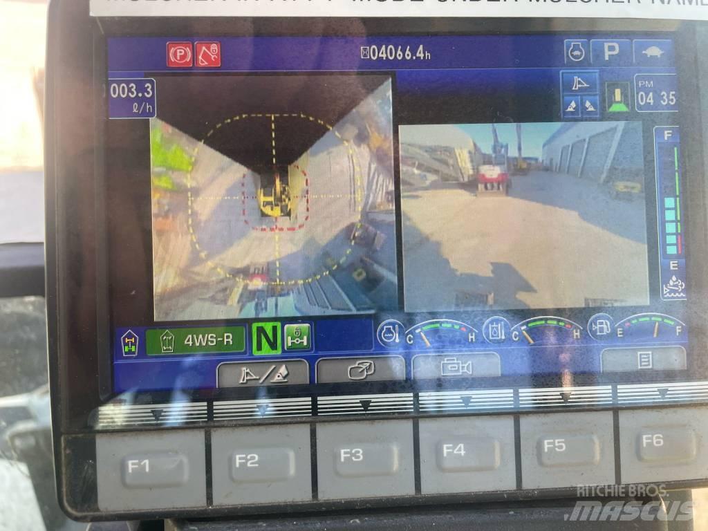 Komatsu PW118-11 Колёсные экскаваторы
