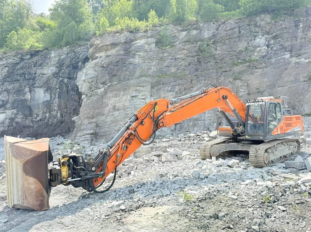 Doosan DX 300 LC-5 Гусеничные экскаваторы