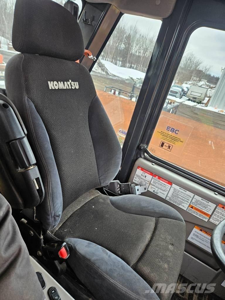 Komatsu HD465-8 Мини-самосвалы