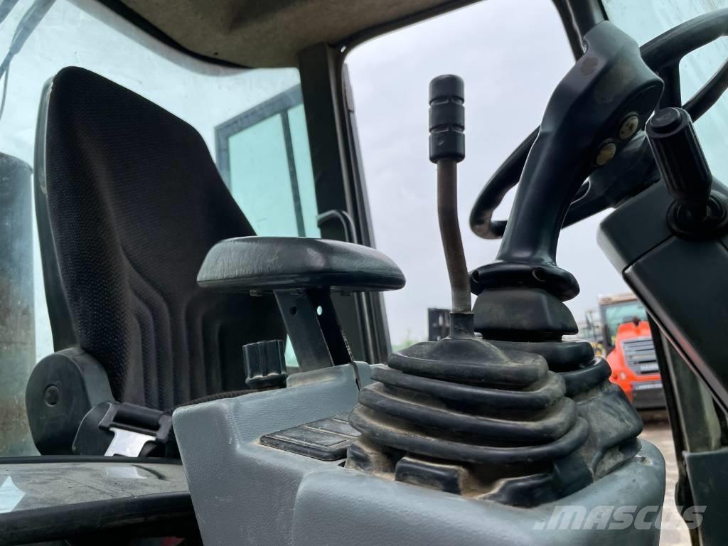 Volvo L 30 ZX Фронтальные погрузчики
