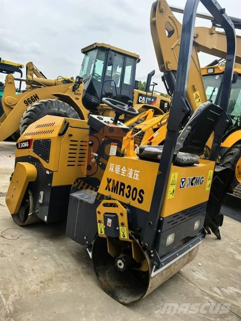 XCMG XMR 30S Катки тротуарные