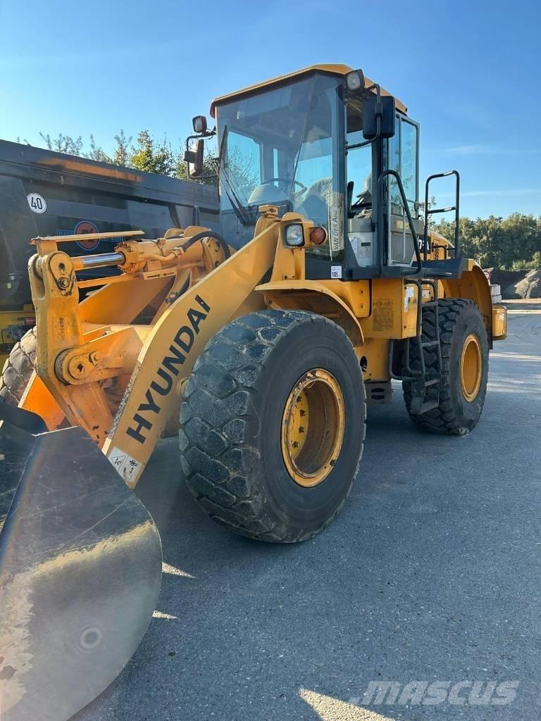 Hyundai HL 757-7 A Фронтальные погрузчики