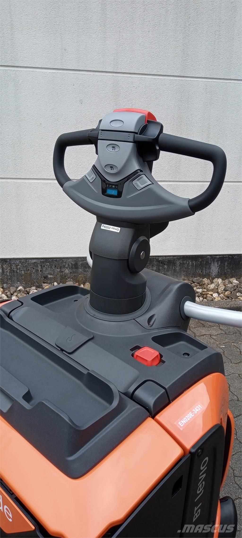 Toyota LPE200 Ручные электрические тележки