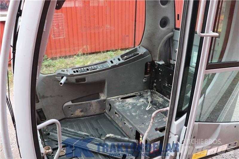 New Holland WE150C Кабины