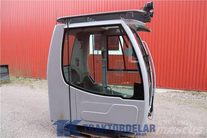New Holland WE150C Кабины