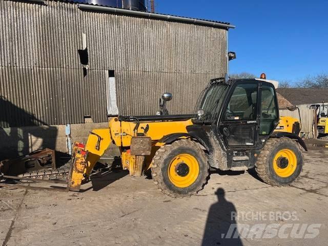 JCB 535-140 Телескопические погрузчики