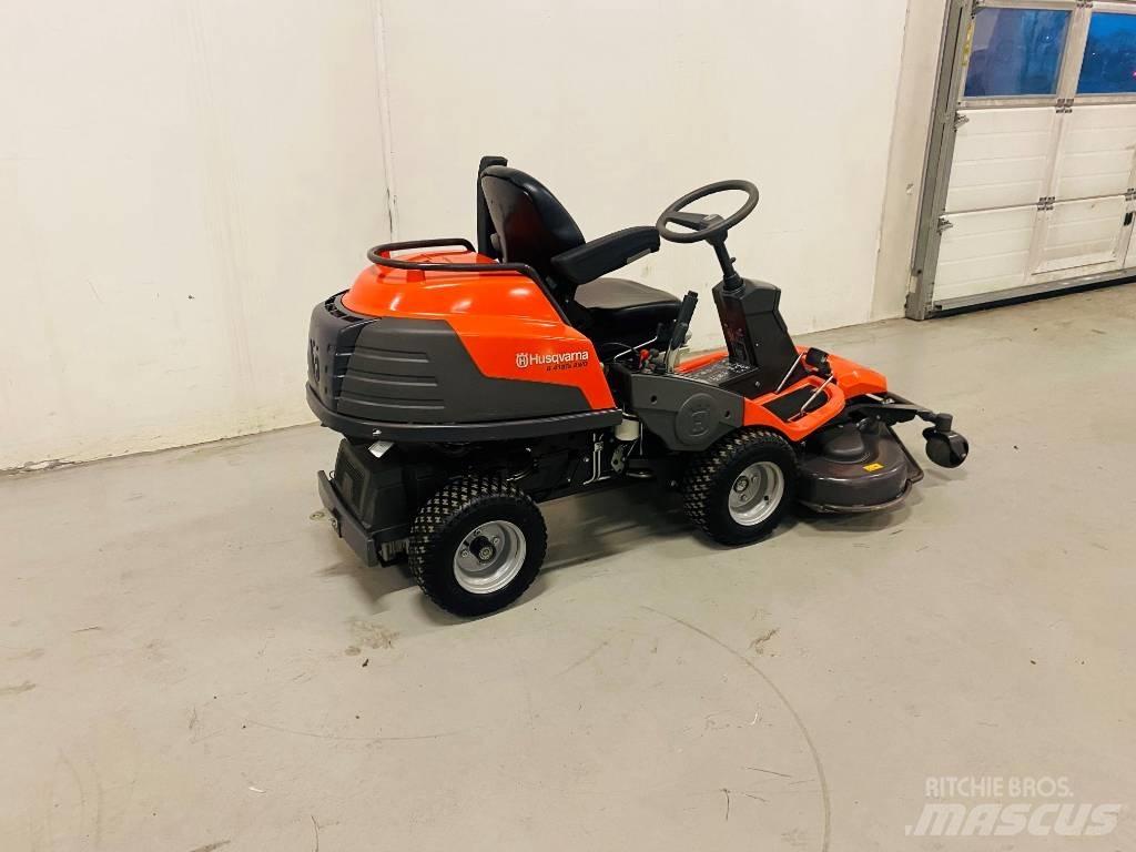 Husqvarna R418Ts AWD Самоходные газонокосилки