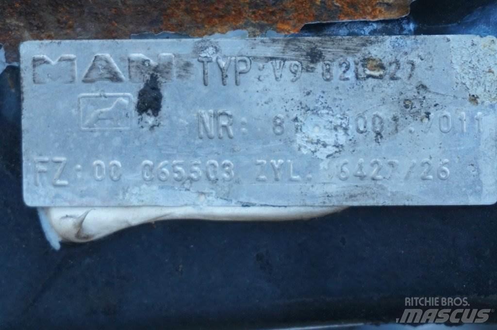 MAN V9-82L-27 Оси