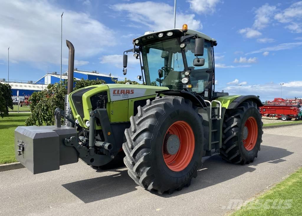 CLAAS Xerion 3800 Трактора