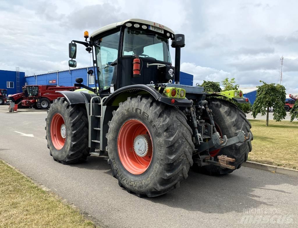 CLAAS Xerion 3800 Трактора