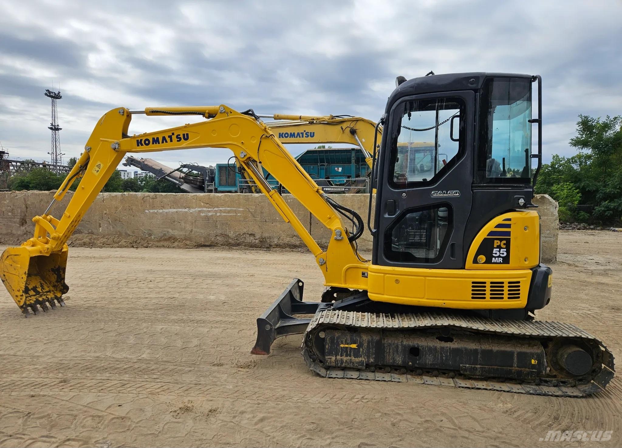 Komatsu PC55 Гусеничные экскаваторы