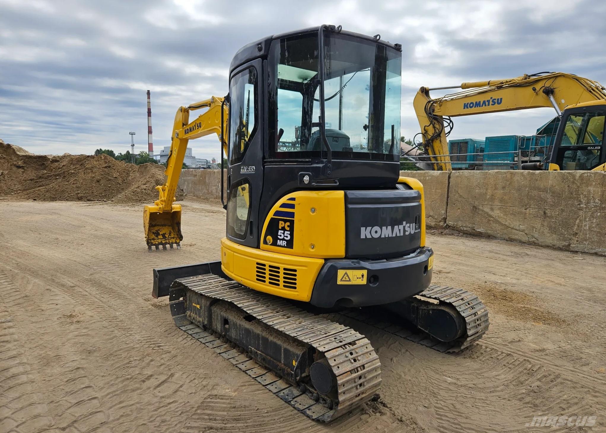 Komatsu PC55 Гусеничные экскаваторы