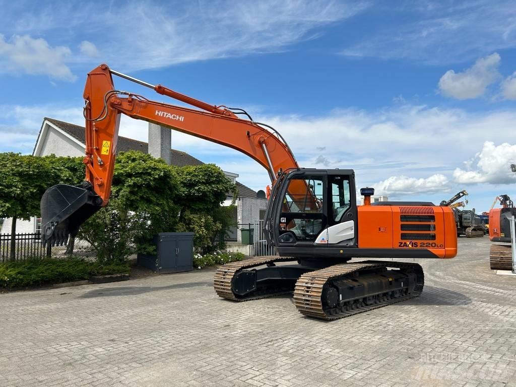 Hitachi ZX 220 LC Гусеничные экскаваторы