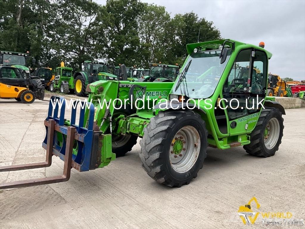 Merlo P 32.6 Plus Сельскохозяйственные телескопические погрузчики
